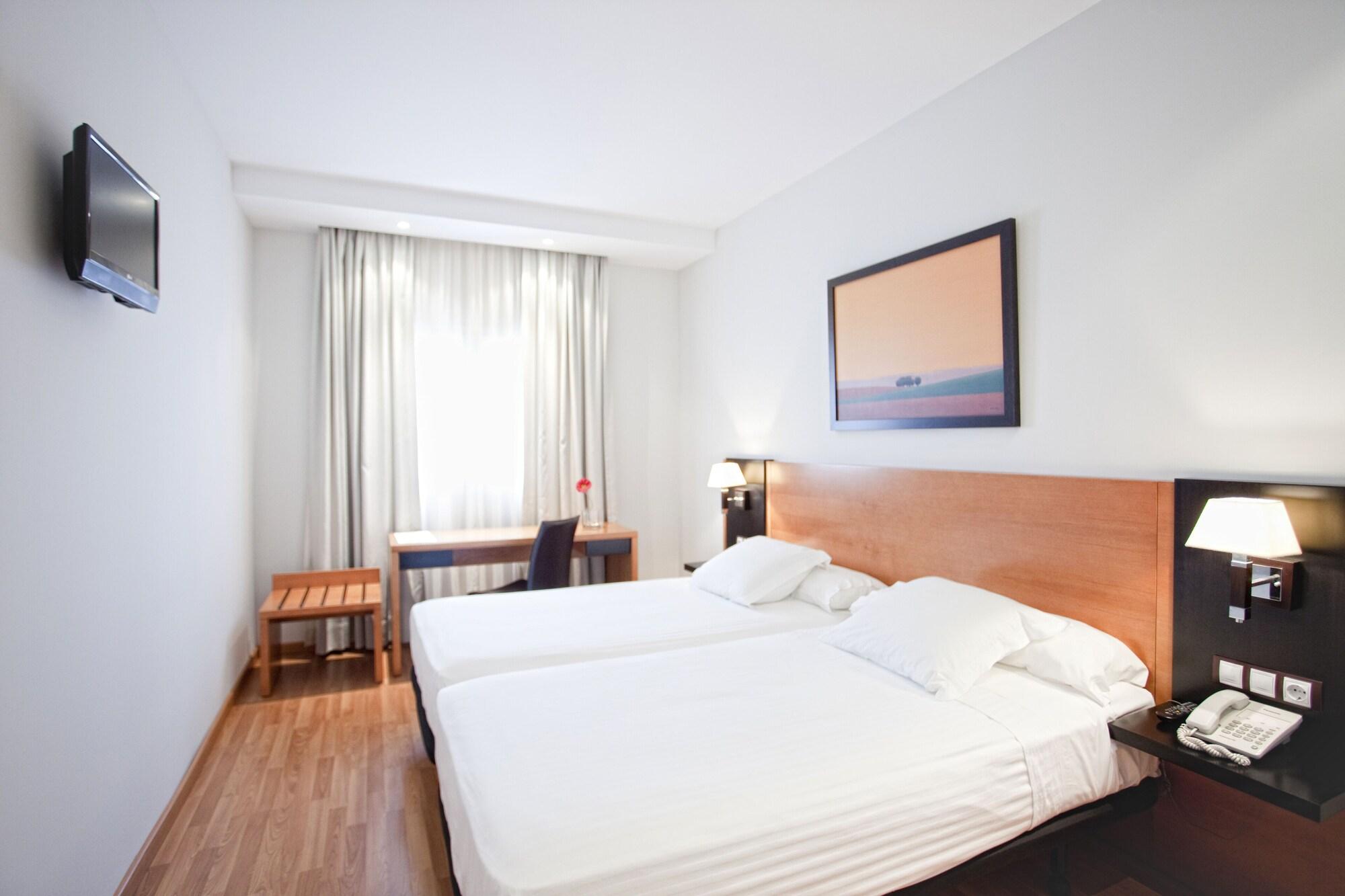 Hotel Cortijo Chico Malaga Airport à Alhaurín de la Torre Extérieur photo