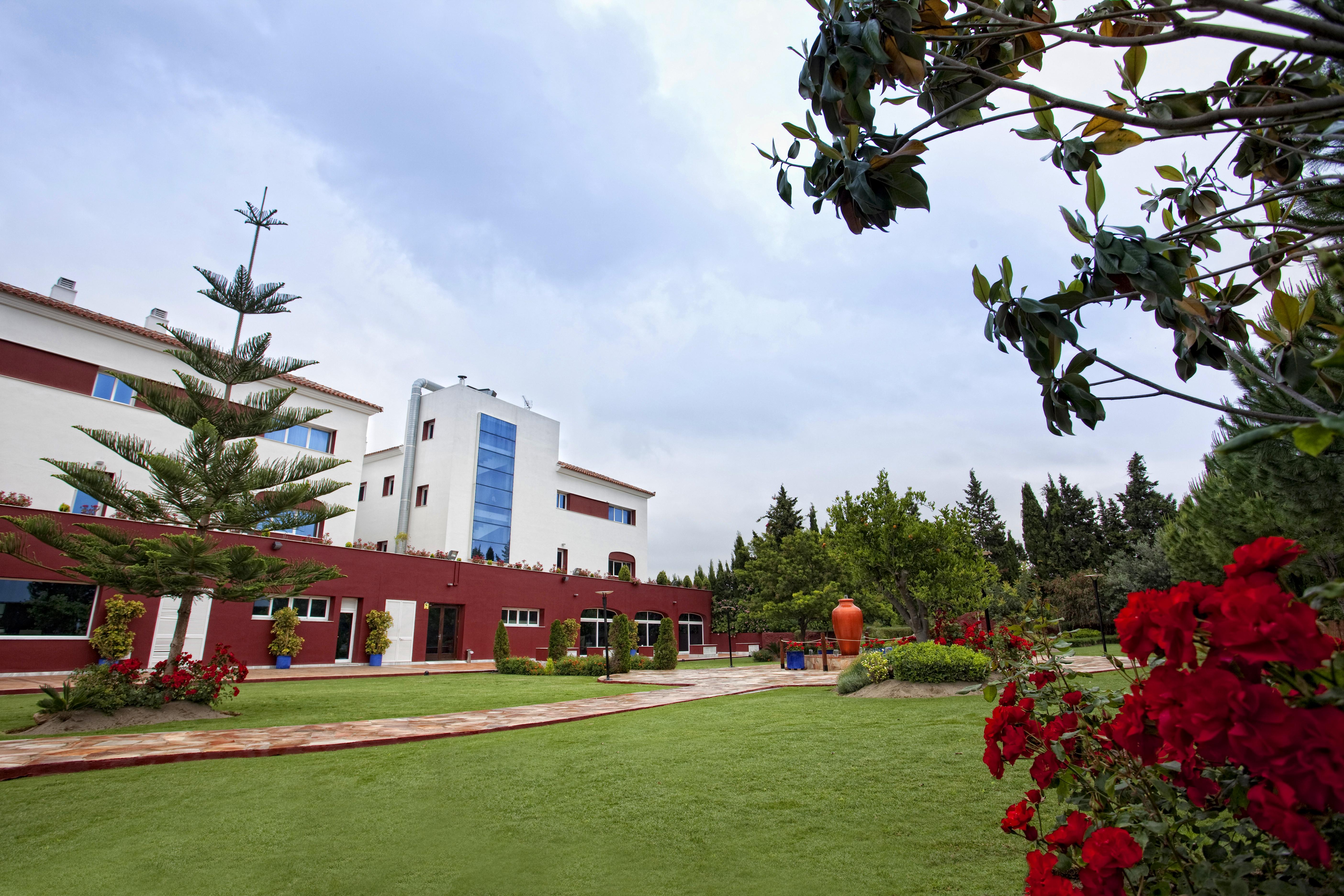 Hotel Cortijo Chico Malaga Airport à Alhaurín de la Torre Extérieur photo